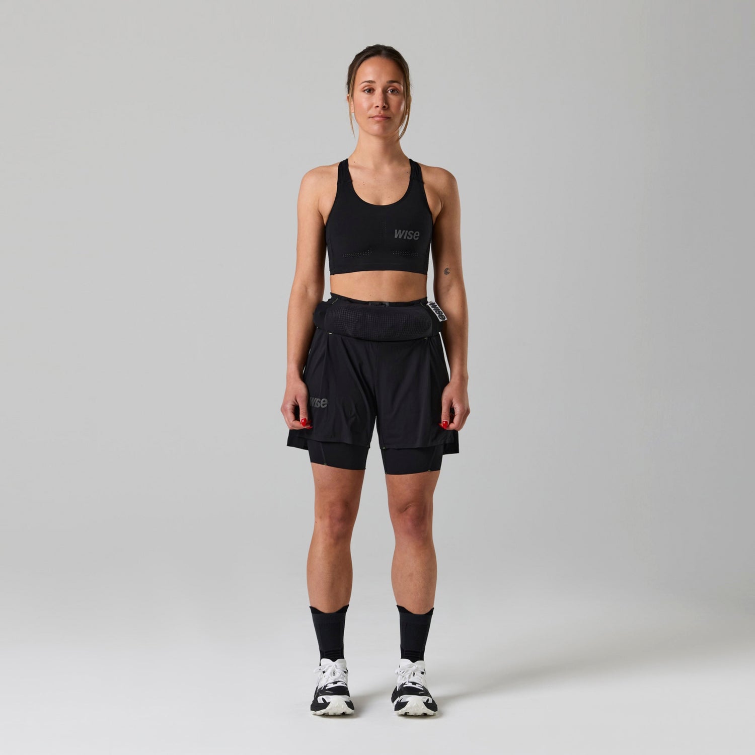 Short 532 Woman - Black