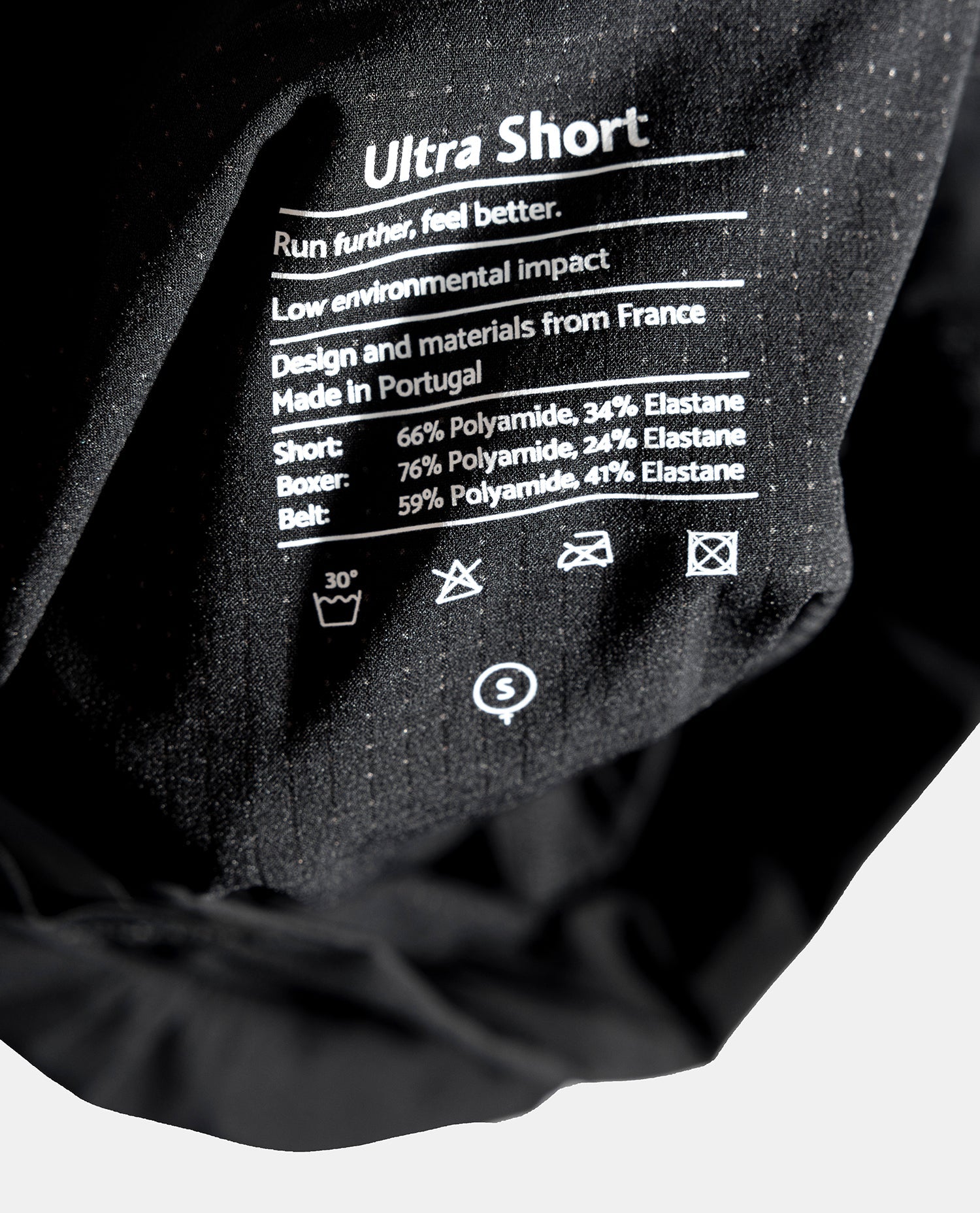 Ultra Short Woman - Black